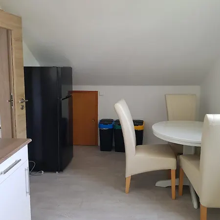 Apartment Apartment In A Central Location *